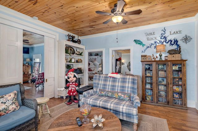 54 South Street, Cape Fair, MO 65624