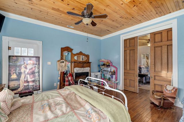 54 South Street, Cape Fair, MO 65624