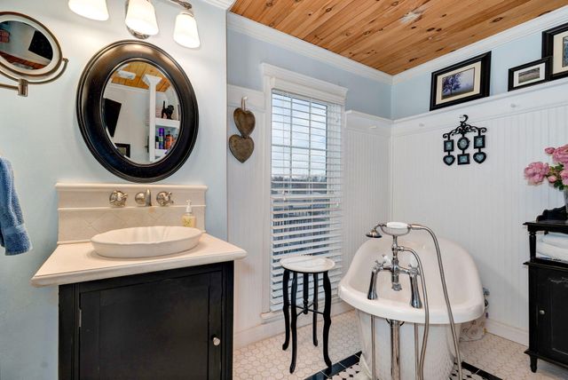 54 South Street, Cape Fair, MO 65624