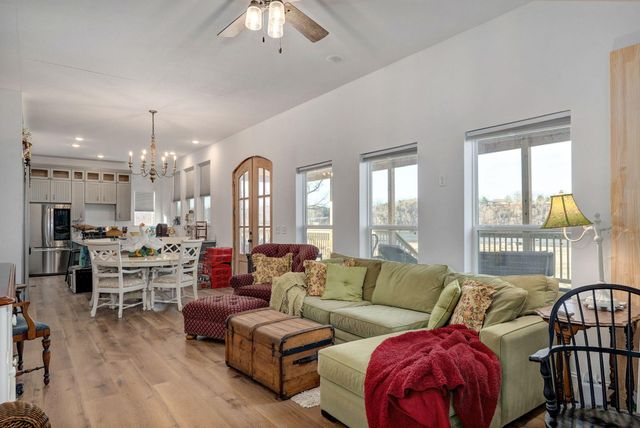 54 South Street, Cape Fair, MO 65624