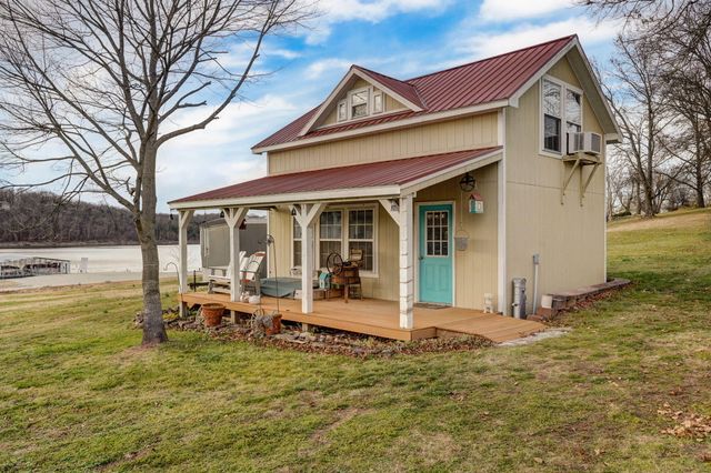 54 South Street, Cape Fair, MO 65624