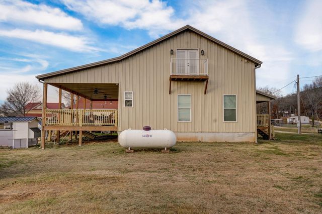 54 South Street, Cape Fair, MO 65624