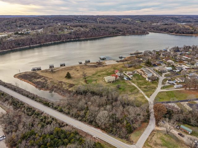 54 South Street, Cape Fair, MO 65624