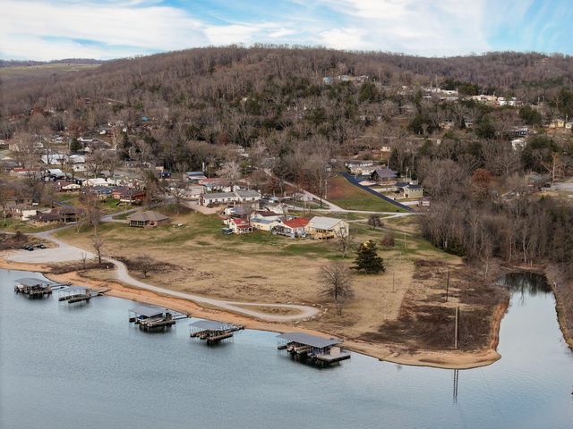 54 South Street, Cape Fair, MO 65624