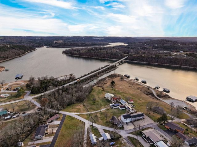 54 South Street, Cape Fair, MO 65624