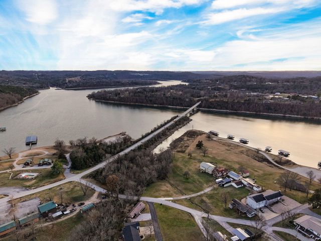 54 South Street, Cape Fair, MO 65624