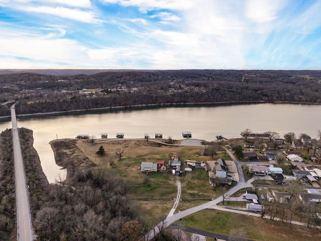 54 South Street, Cape Fair, MO 65624