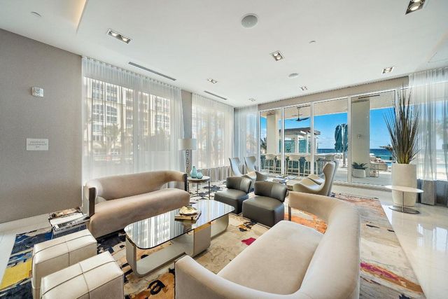 3730 N Ocean Drive 9d, Singer Island, FL 33404