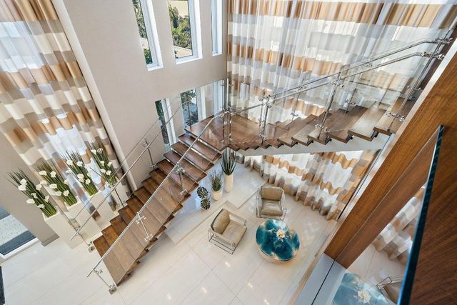 3730 N Ocean Drive 9d, Singer Island, FL 33404