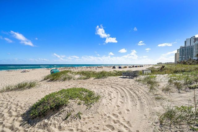 3730 N Ocean Drive 9d, Singer Island, FL 33404