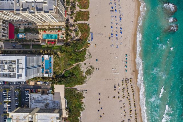 3730 N Ocean Drive 9d, Singer Island, FL 33404