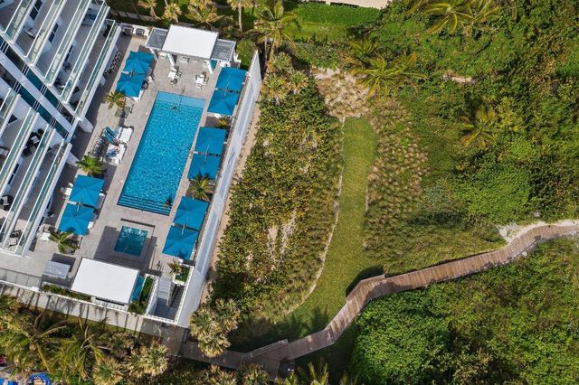 3730 N Ocean Drive 9d, Singer Island, FL 33404