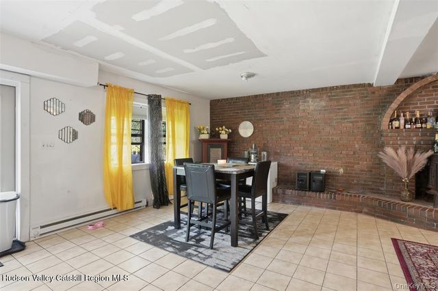 131 New York 208, New Paltz, NY 12561