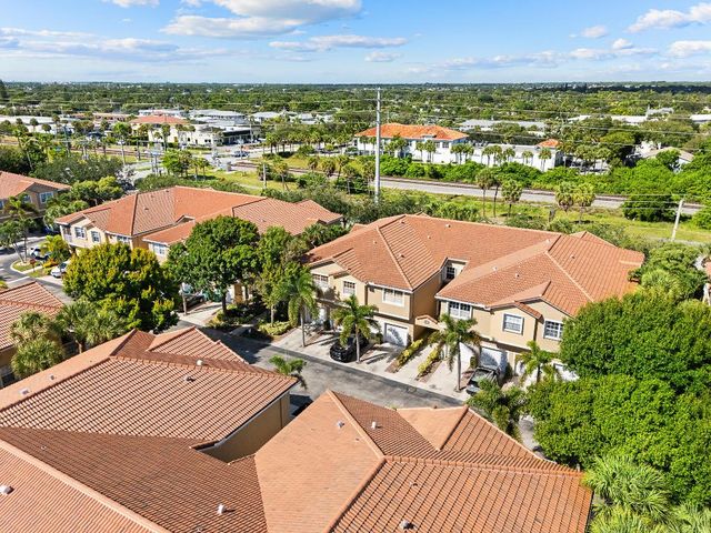 115 Lighthouse Circle C, Tequesta, FL 33469