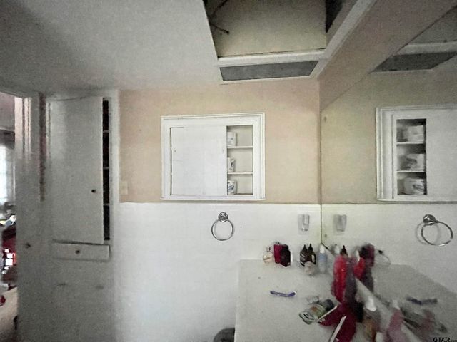 3300 Brookside Dr, Tyler, TX 75701