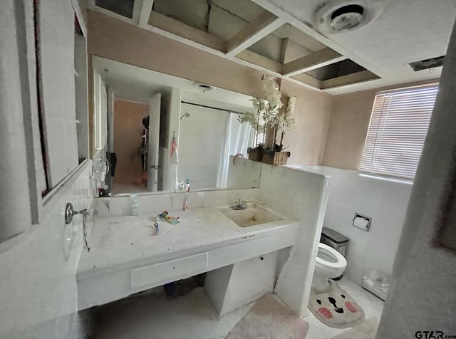 3300 Brookside Dr, Tyler, TX 75701