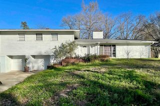 3300 Brookside Dr, Tyler, TX 75701