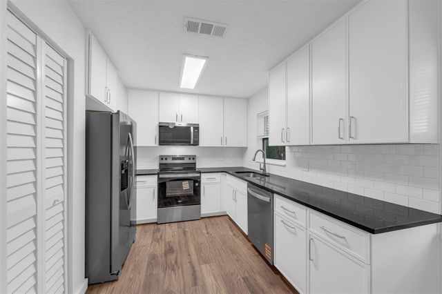 7933 ARABIAN PLACE, Orlando, FL 32818