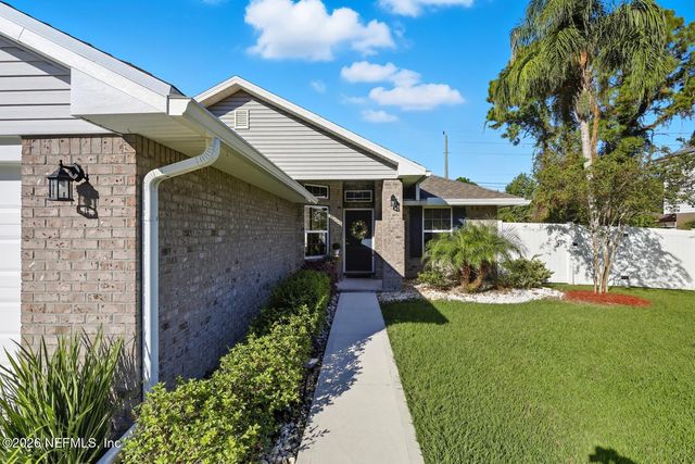38 SEDERHOLM Path, Palm Coast, FL 32164