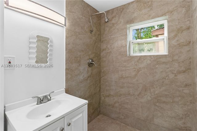 16860 NE 3rd Ct, North Miami Beach, FL 33162