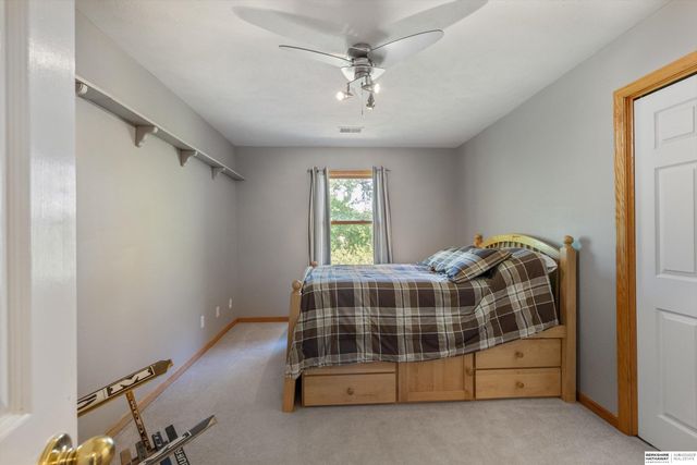 6335 S 178th Street, Omaha, NE 68135