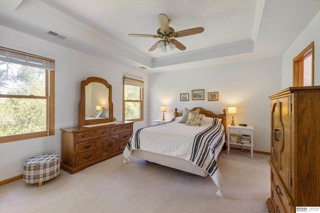 6335 S 178th Street, Omaha, NE 68135