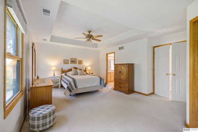 6335 S 178th Street, Omaha, NE 68135