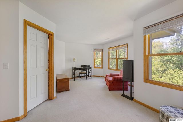 6335 S 178th Street, Omaha, NE 68135