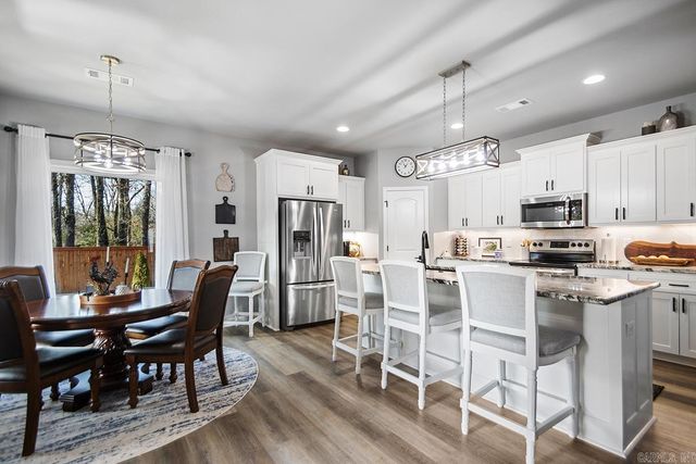 1265 Essex Drive, Benton, AR 72019