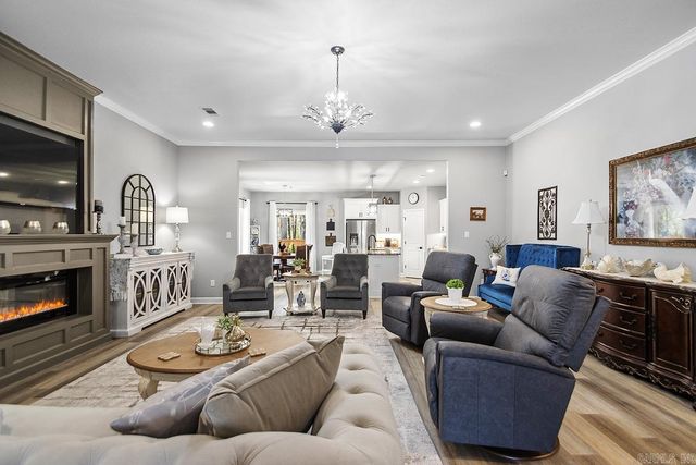 1265 Essex Drive, Benton, AR 72019