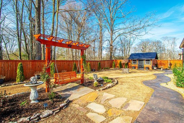 1265 Essex Drive, Benton, AR 72019