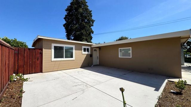 6346 Cotton Avenue, Newark, CA 94560
