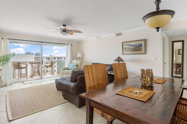 4049 Ocean Drive 505, Vero Beach, FL 32963