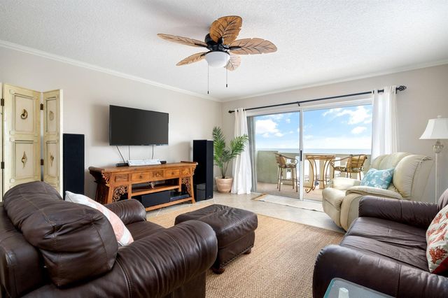 4049 Ocean Drive 505, Vero Beach, FL 32963