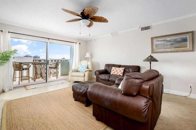 4049 Ocean Drive 505, Vero Beach, FL 32963