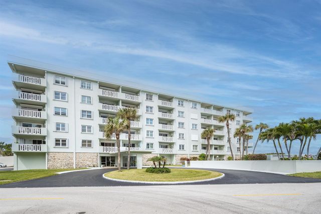 4049 Ocean Drive 505, Vero Beach, FL 32963
