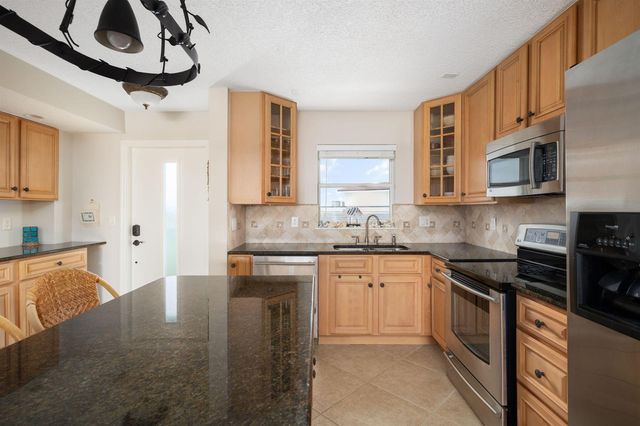4049 Ocean Drive 505, Vero Beach, FL 32963