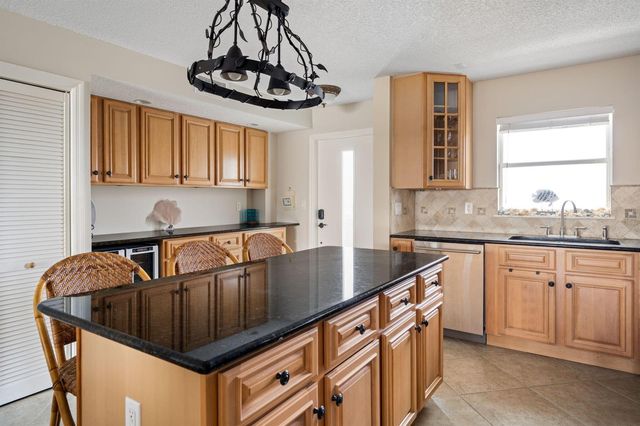 4049 Ocean Drive 505, Vero Beach, FL 32963