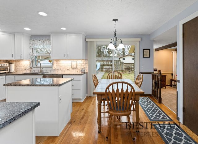 1149 Greenbriar Drive, Muskegon, MI 49445