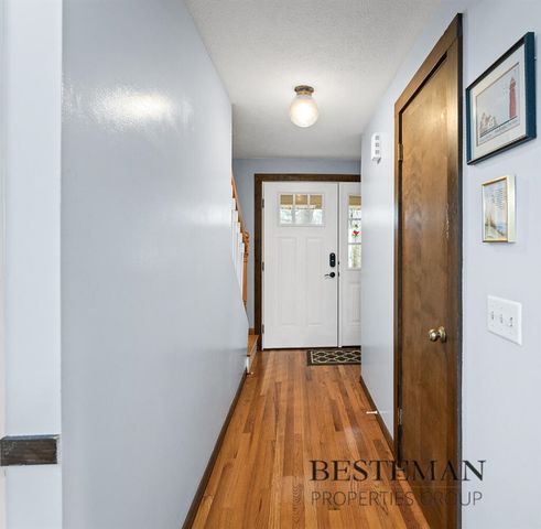 1149 Greenbriar Drive, Muskegon, MI 49445
