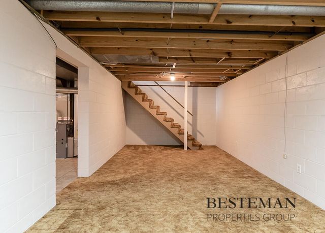 1149 Greenbriar Drive, Muskegon, MI 49445