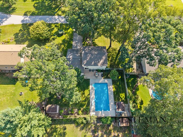 1149 Greenbriar Drive, Muskegon, MI 49445