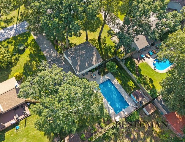 1149 Greenbriar Drive, Muskegon, MI 49445