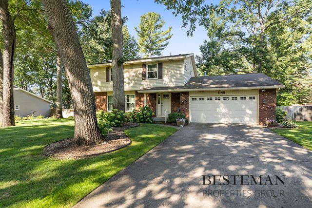 1149 Greenbriar Drive, Muskegon, MI 49445
