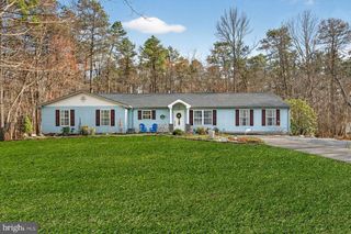 569 WINTERBERRY BLVD, Jackson, NJ 08527