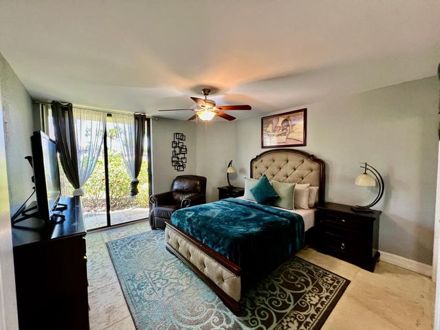 5257 S Fountains Dr S 105, Lake Worth, FL 33467