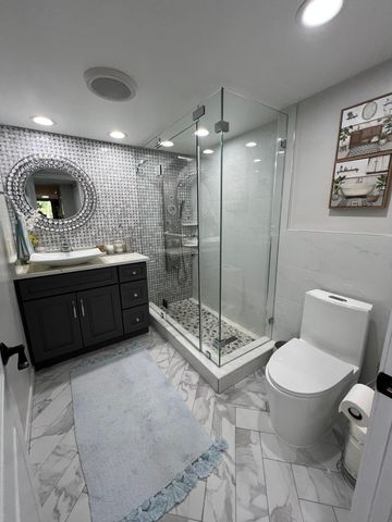 5257 S Fountains Dr S 105, Lake Worth, FL 33467