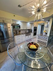 5257 S Fountains Dr S 105, Lake Worth, FL 33467