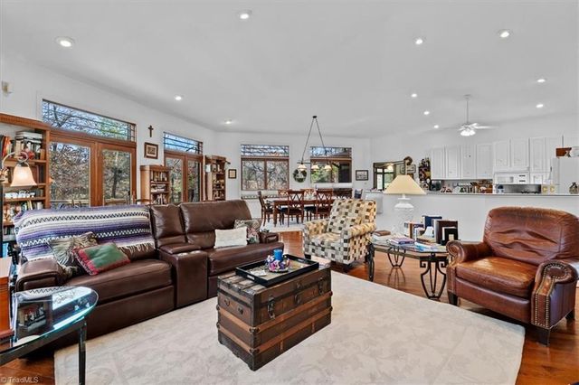 371 Farmington Road, Mocksville, NC 27028