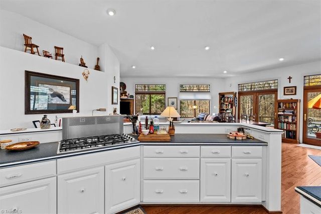 371 Farmington Road, Mocksville, NC 27028